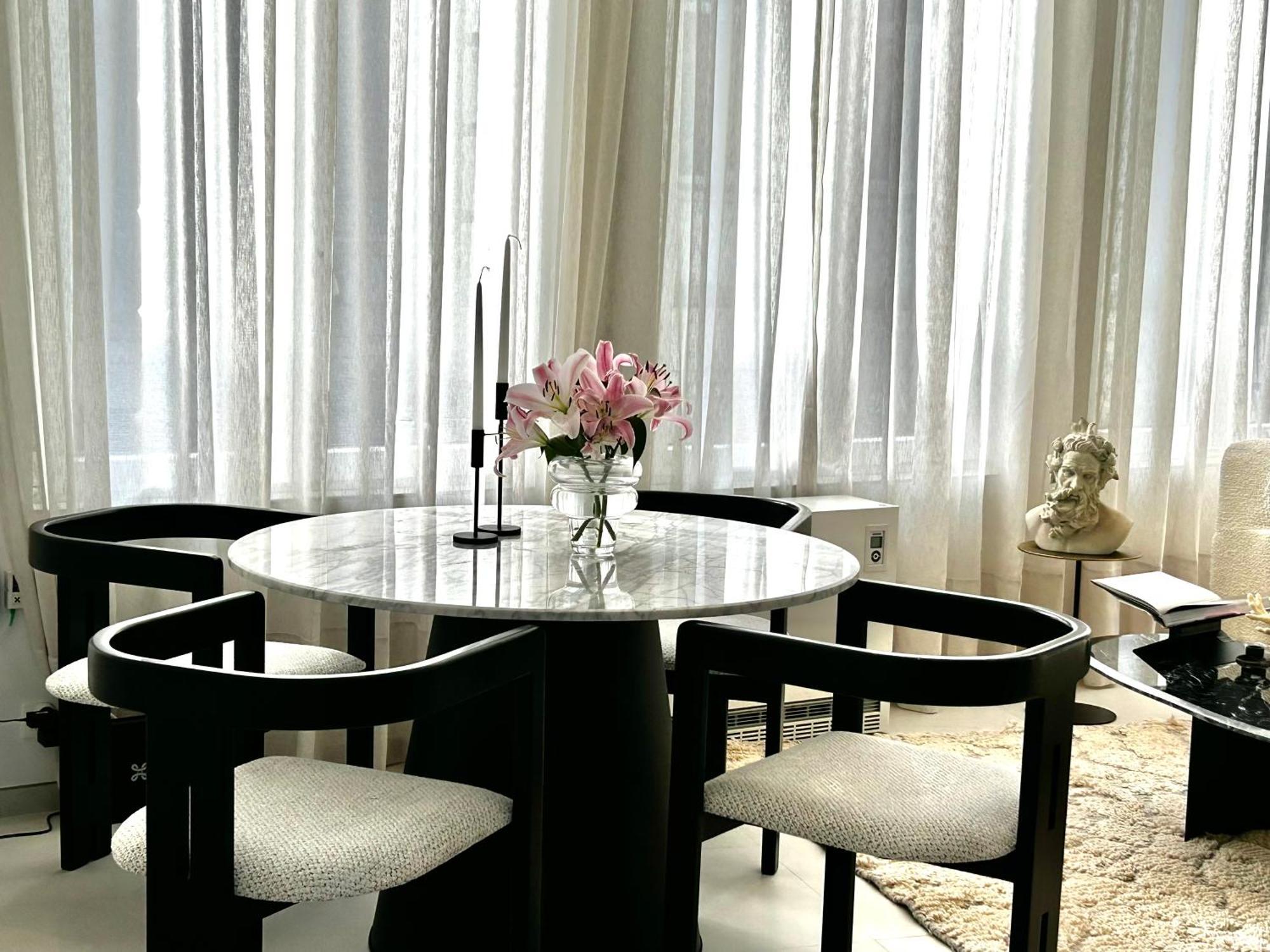 Апартаменты Phoenix Garden Монс Экстерьер фото
